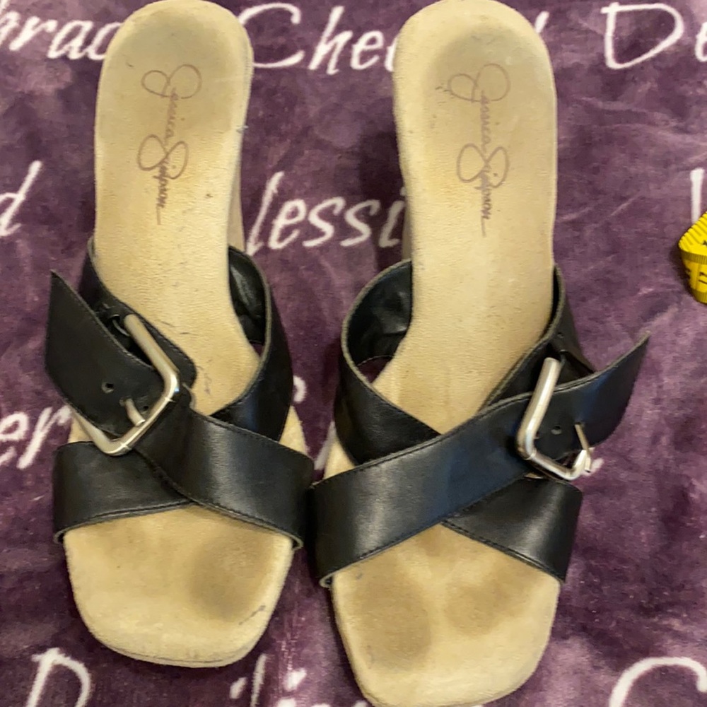 Jessica Simpson black wedges